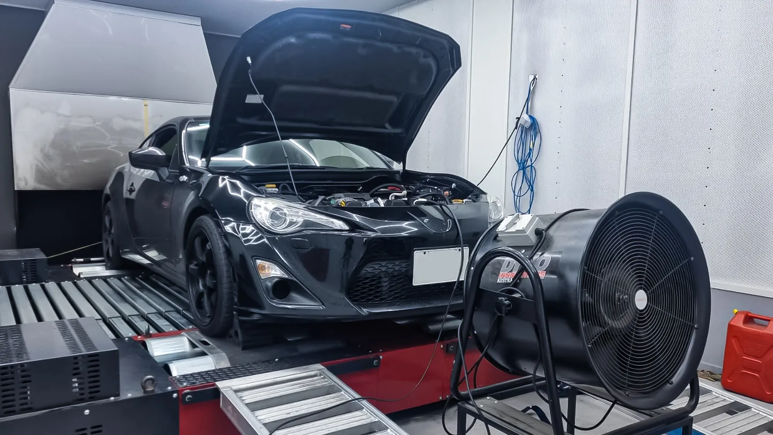 Final dyno verification run showing 240kW power output on completed HKS turbo build