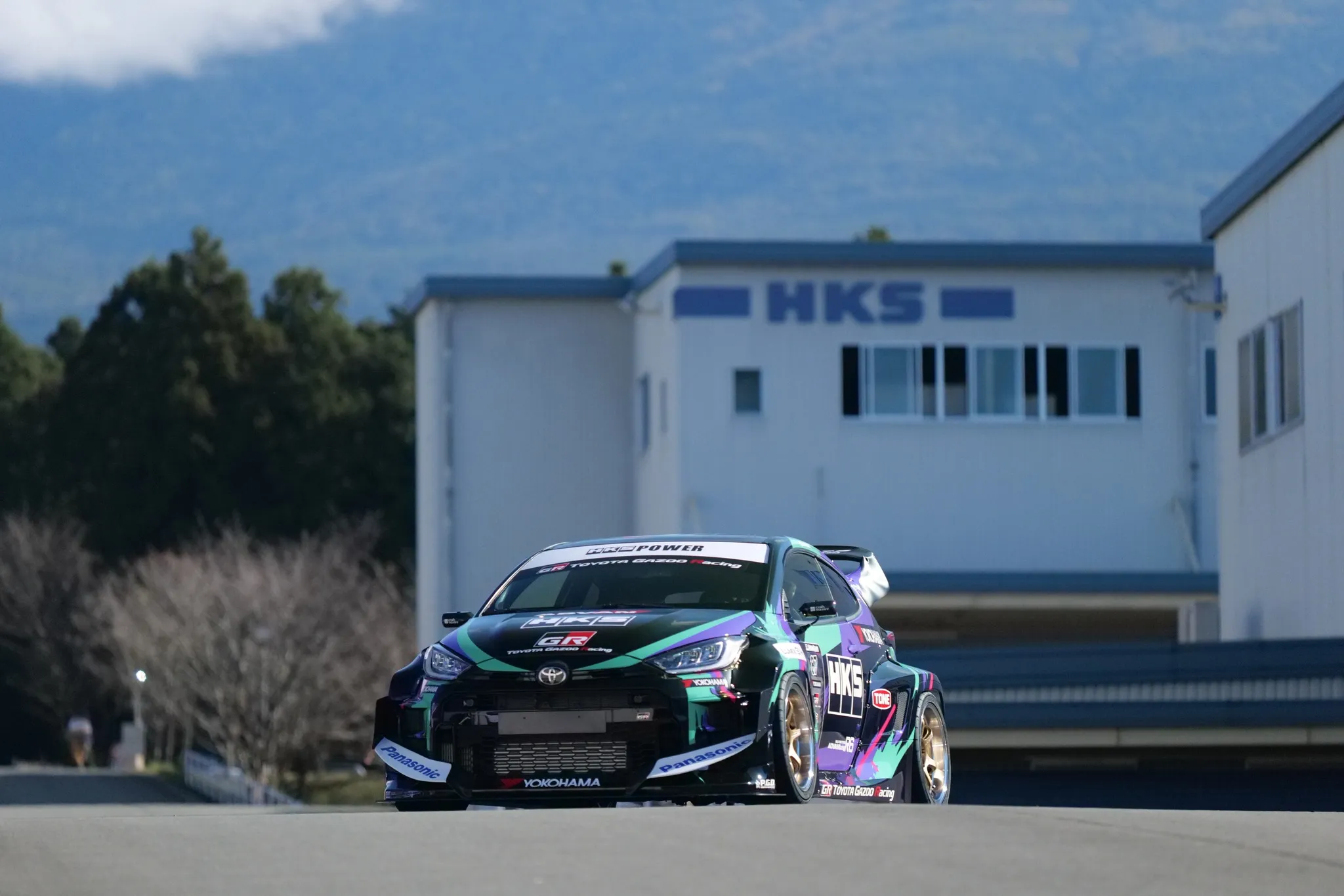 HKS turbo kit and performance exhaust components